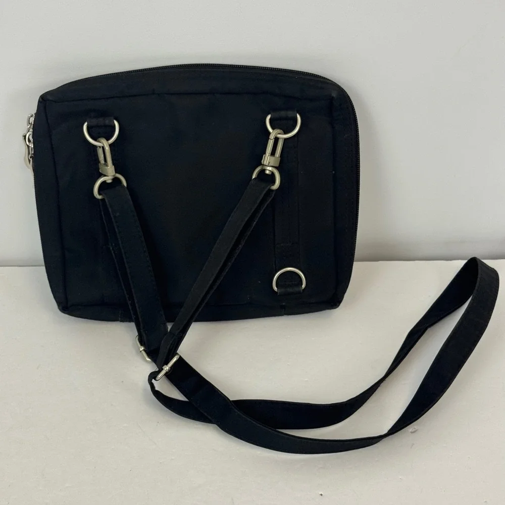 Baggallini Black Nylon Crossbody Bag Organizer Travel Purse Silver Hardware